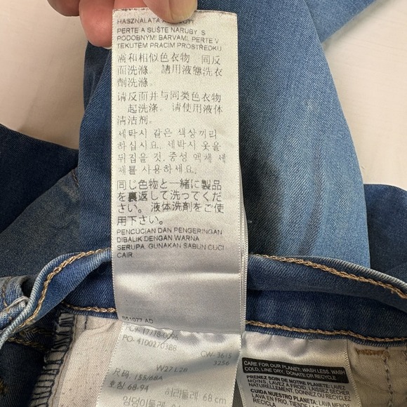 Womens Levi's denim jeans, light blue, super skinny, size 4, 710 - Picture 10 of 13